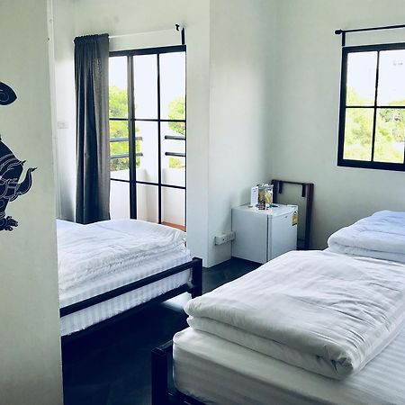 Niitra Hostel Ban Khlong Nang Li Εξωτερικό φωτογραφία